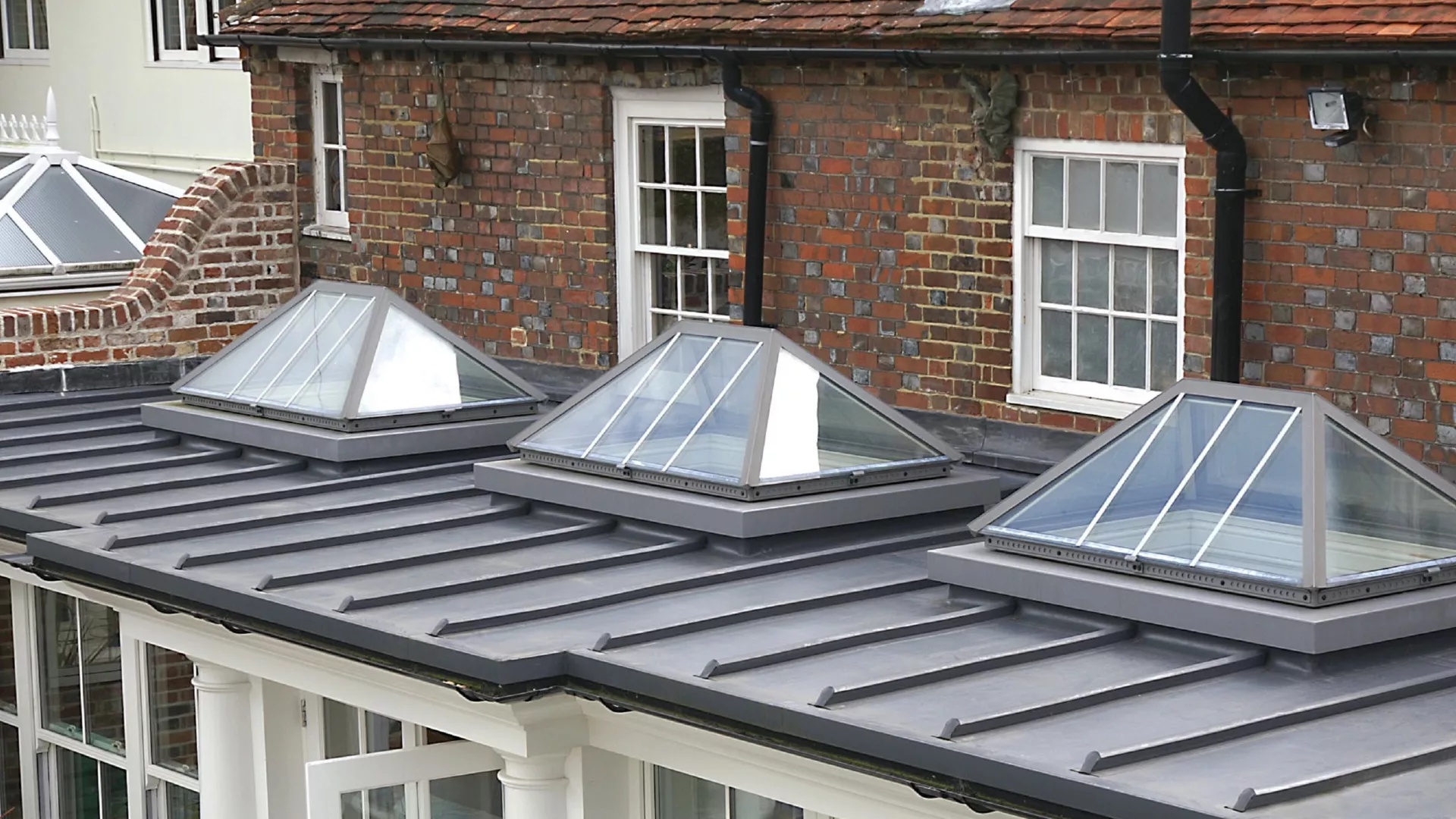 Professional roofing services in South London